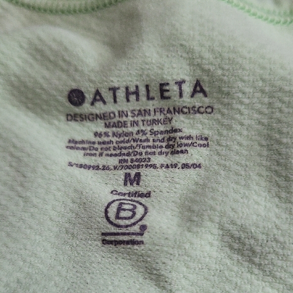 Athleta Light Green Long Sleeve Tee - Picture 2 of 5